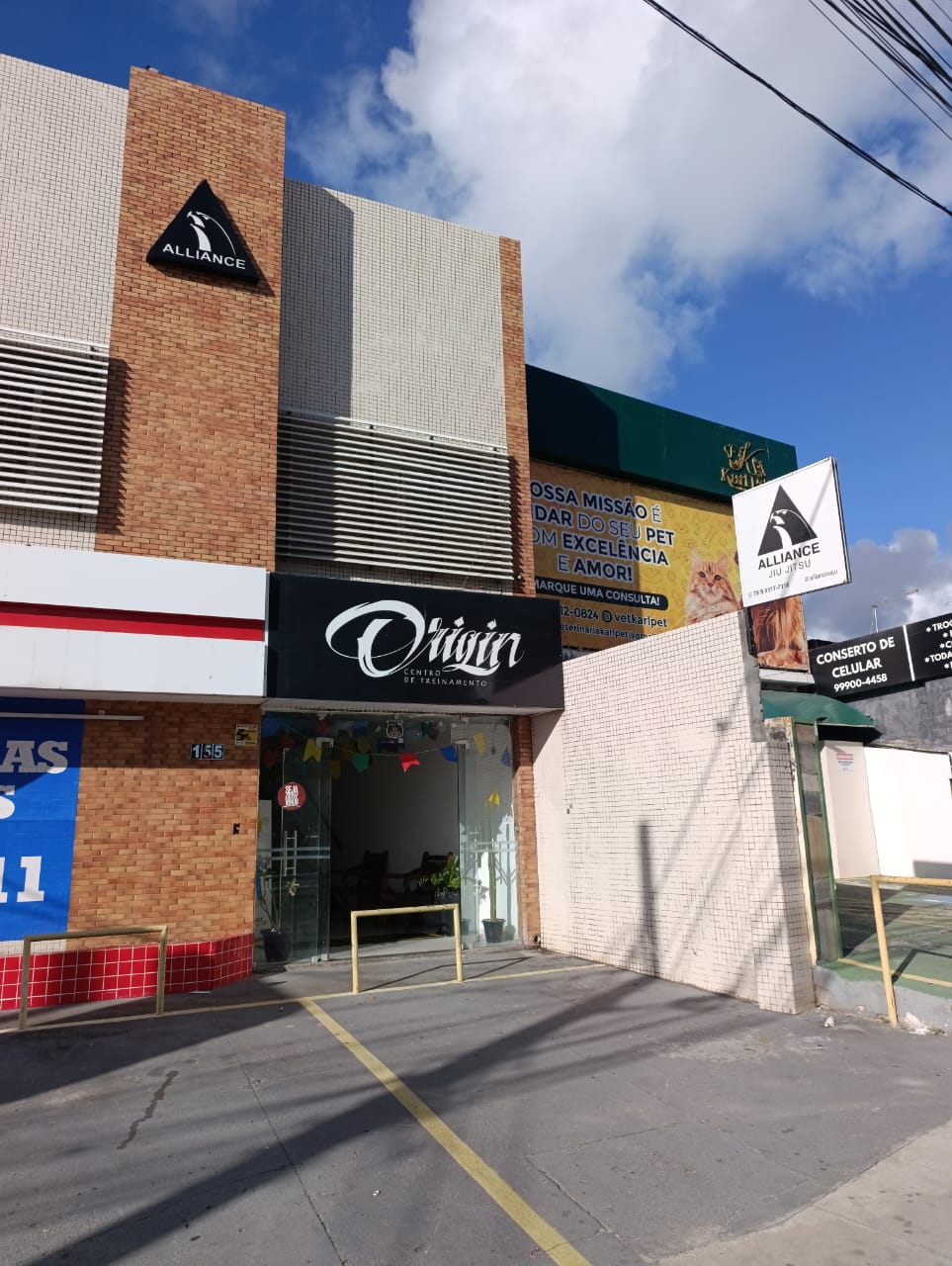 Fachada da Alliance Jiu Jitsu Aracaju na Av. Padre Nestor Sampaio, 155